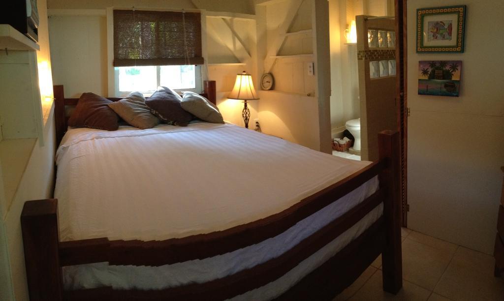 Hummingbirds Cabins Caye Caulker Ruang foto