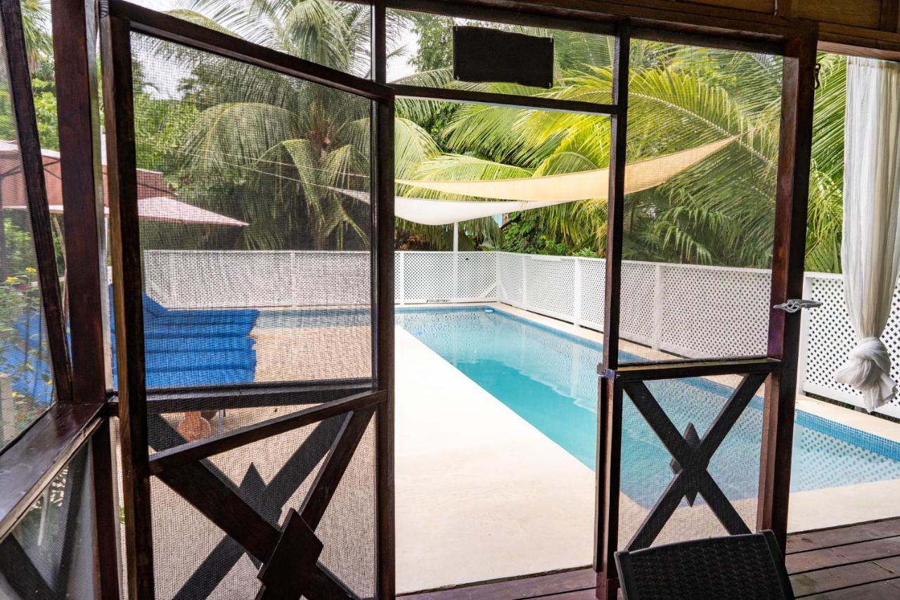 Hummingbirds Cabins Caye Caulker Bagian luar foto