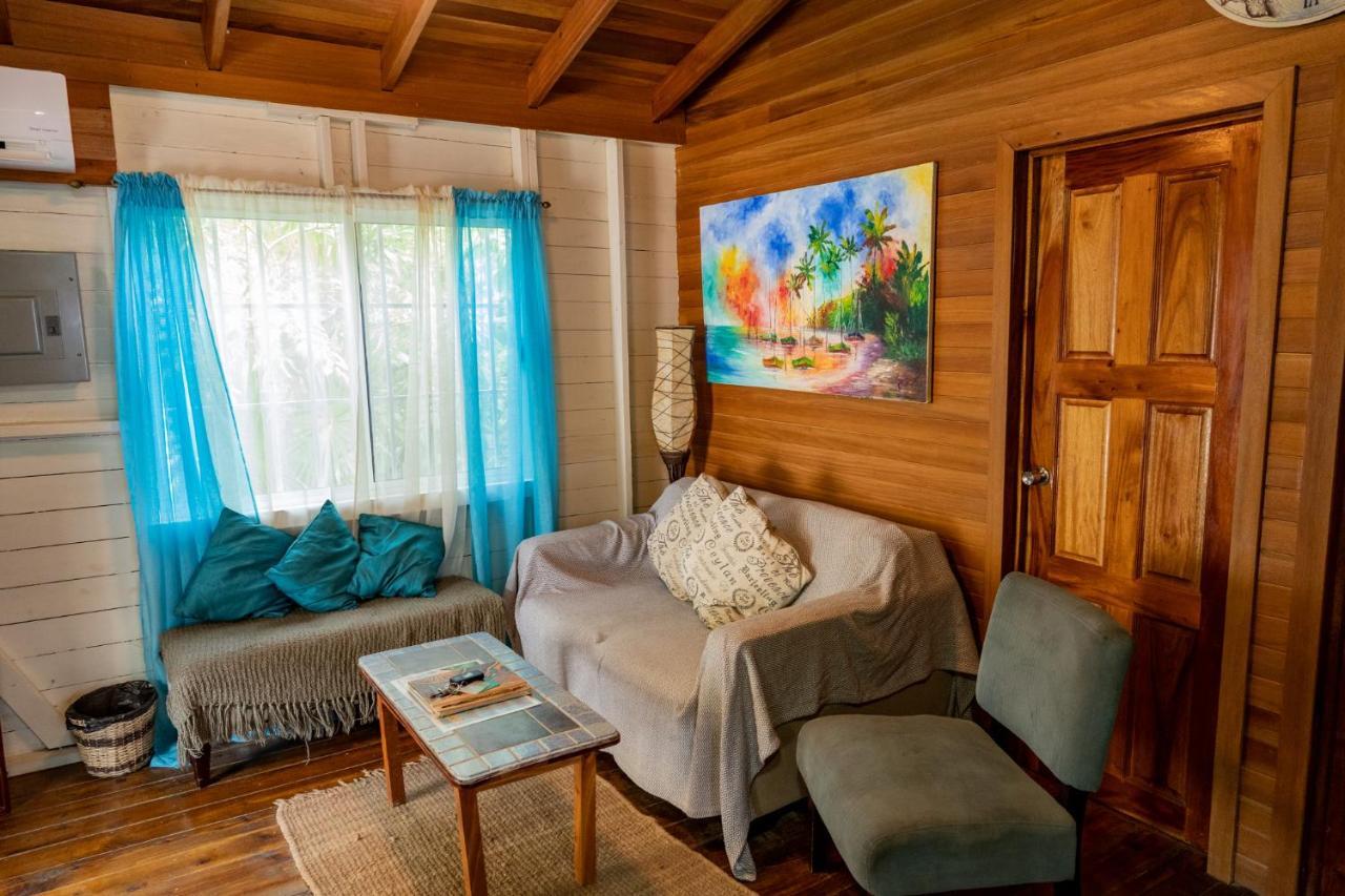 Hummingbirds Cabins Caye Caulker Bagian luar foto