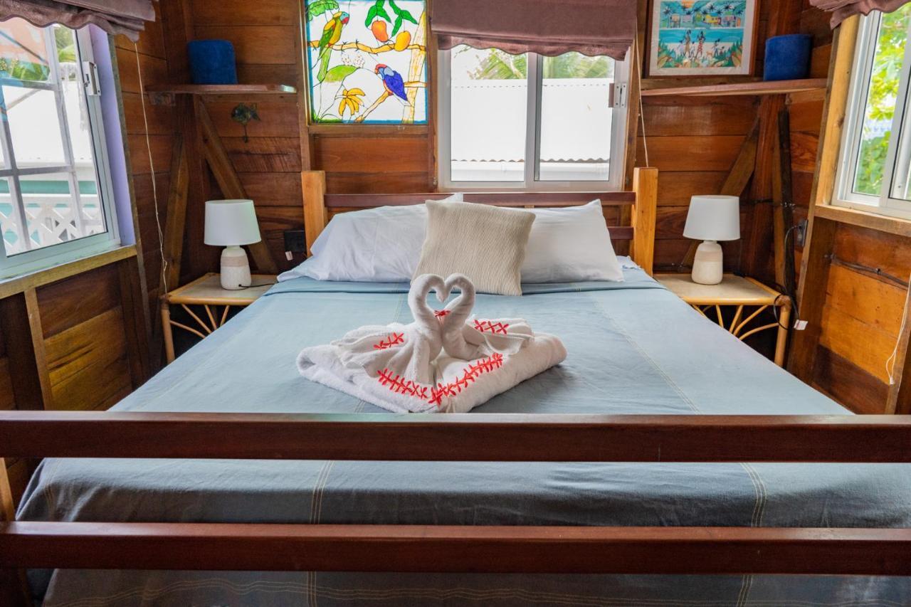 Hummingbirds Cabins Caye Caulker Bagian luar foto